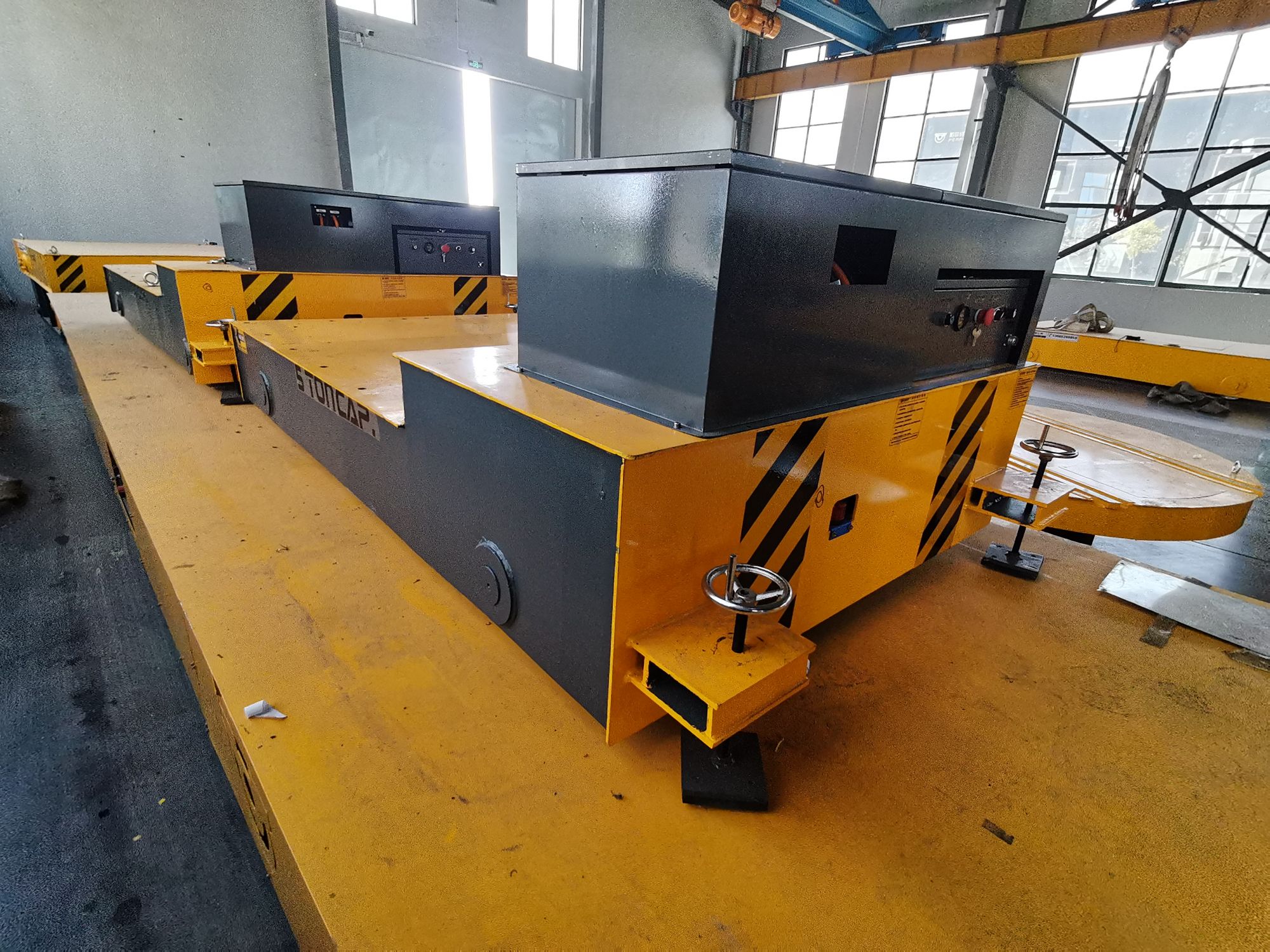 無軌電動車參數